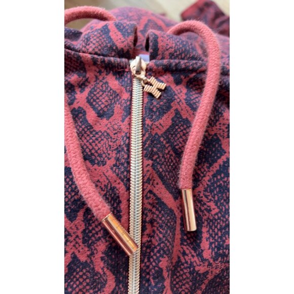 Savage X Fenty Forever Savage Hooded Onesie red rose gold size XS - Picture 9 of 9